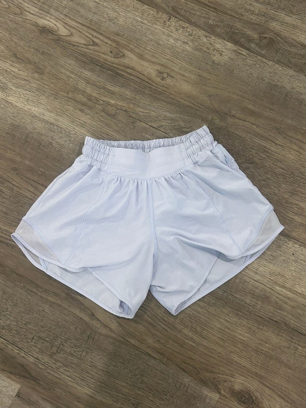 Lululemon Hotty Hot Low-Rise Lined Shorts, 4-inch inseam, size 2 Light Lilac